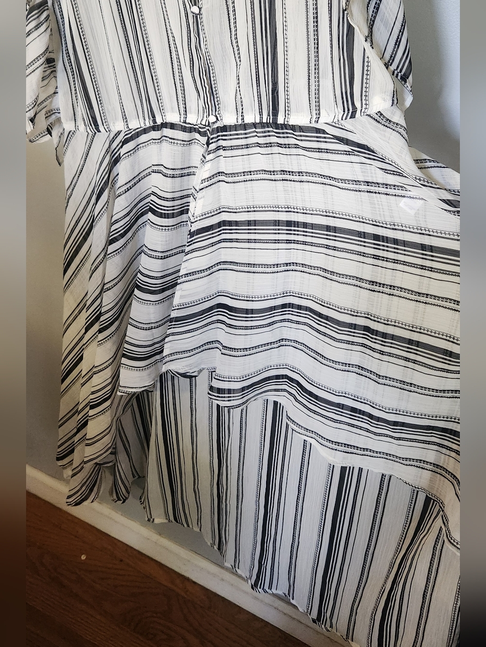 Flowy Striped Duster - Picture 4 of 6